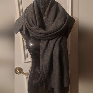 Lemon Wool & Cashmere Blend Oversized Scarf – Dark Gray
